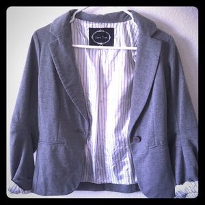 Modern professional blazer in grey